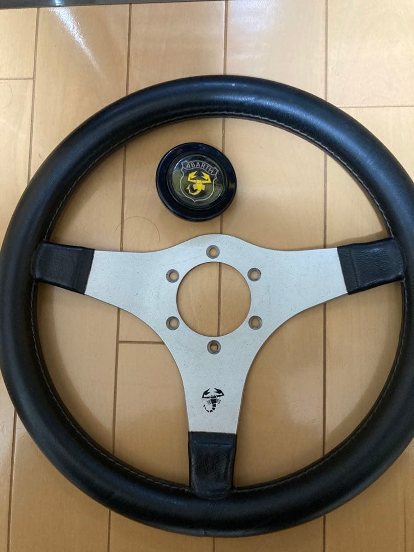 ABARTH アバルト　ステアリング