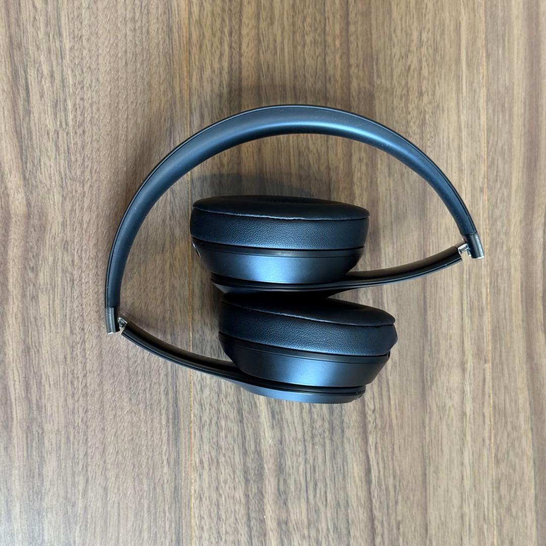 【極美品】Beats Solo4 マットブラック ワイヤレスヘッドホン