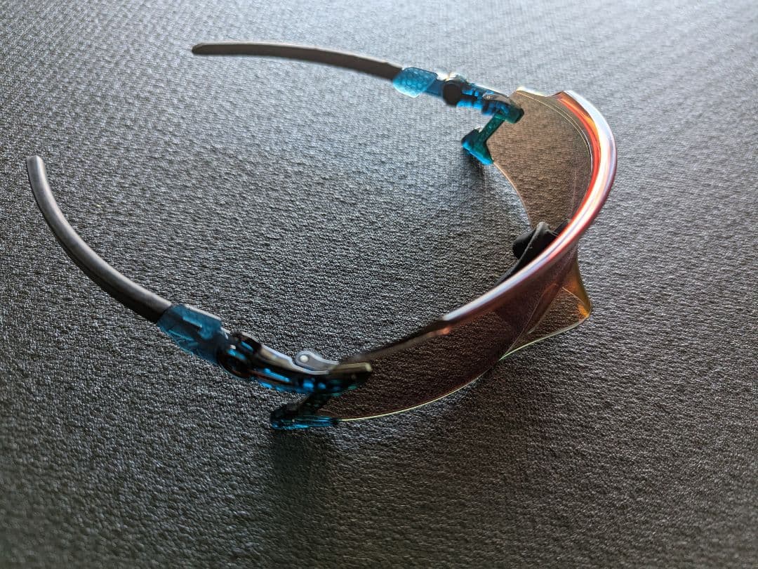 【美品】OAKLEY KATO X プリズムトレイル 定価4.3万 サングラス