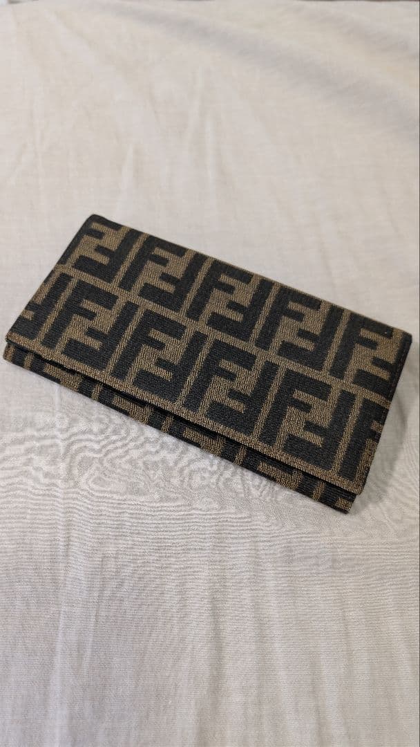 ✨使用感無し✨　FENDI 長財布　ズッカ　ズッキーノ　キャンバス　FFロゴ