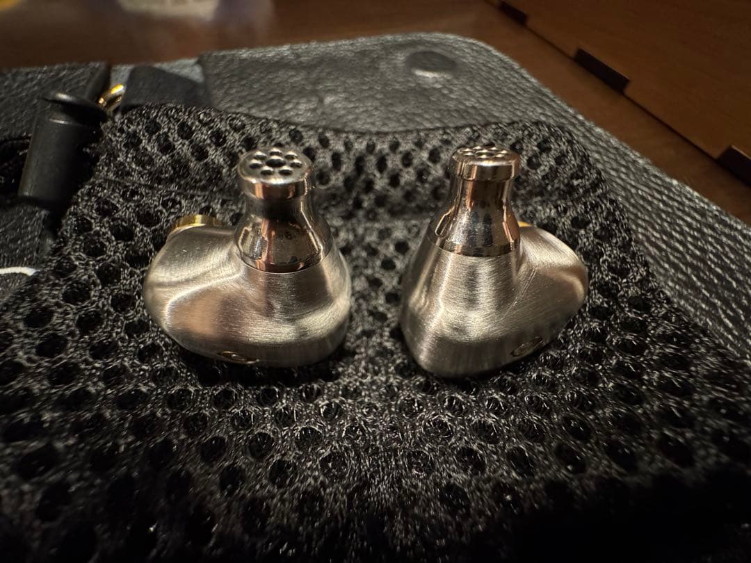 イヤホン Campfire Audio Solaris Stellar Horizon