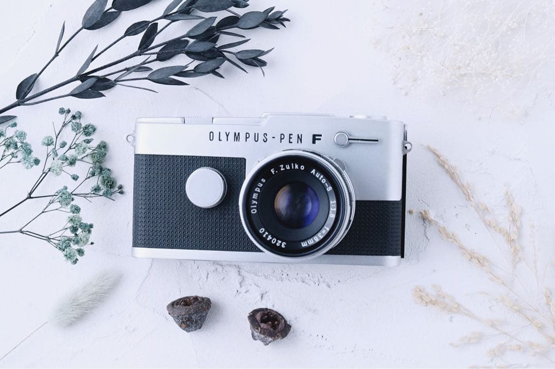 完動品、 整備済◉ Olympus PEN-FT 単焦点レンズ付き ハーフカメラ