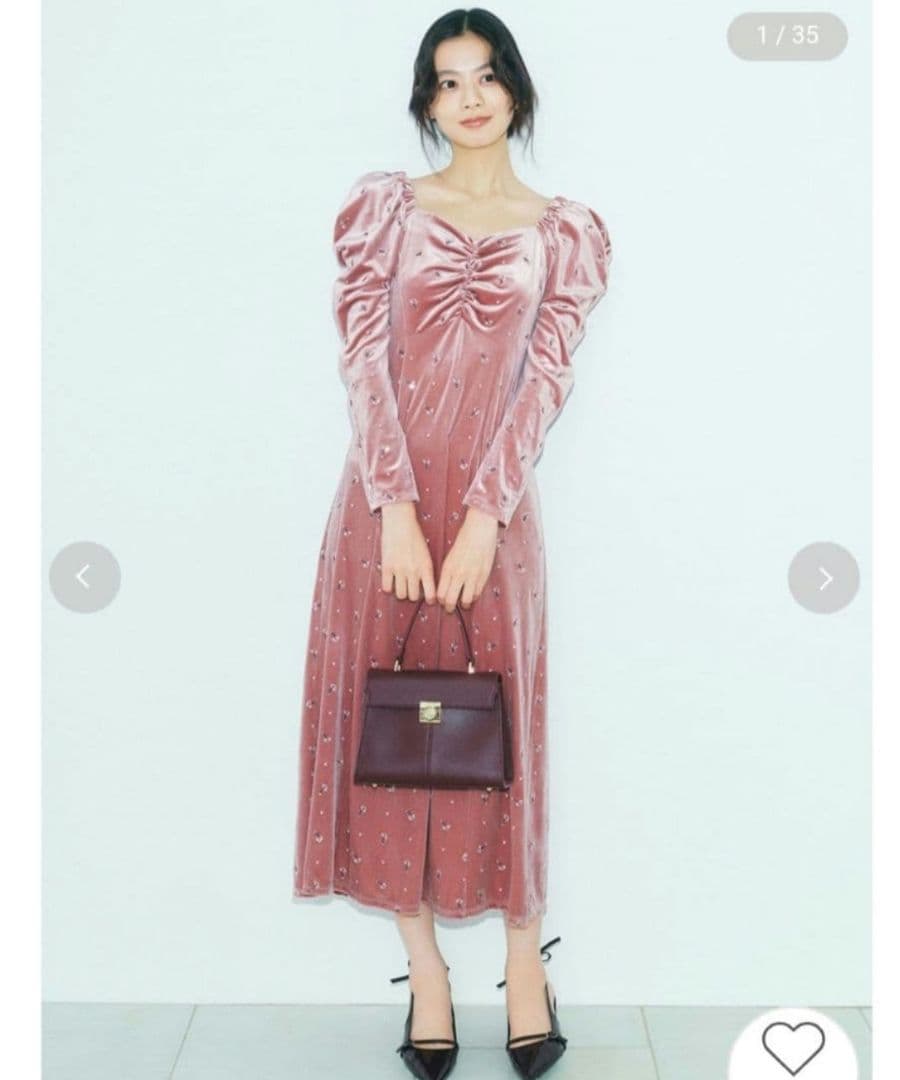 新品タグ付　エンブロイダリーベロアワンピース　ピンク　LILY BROWN