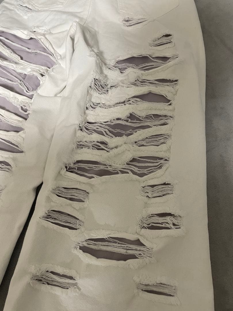 GRANCYスウェットドッキングデザインダメージバギーデニムパンツ ホワイト