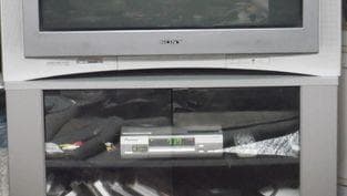 SONY スーパーファインピッチトリニトロン ハイビジョン KV-32DX850