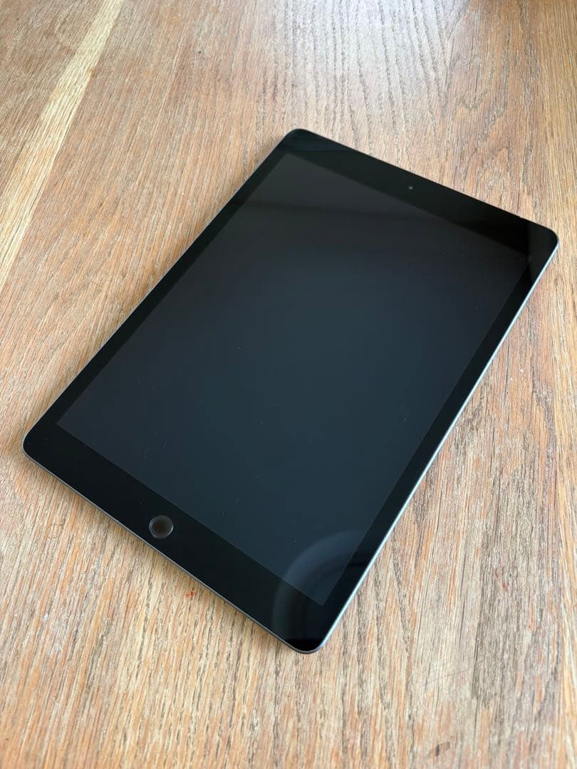 Apple iPad 10.2 第7世代 Wi-Fi+Cellular 32GB