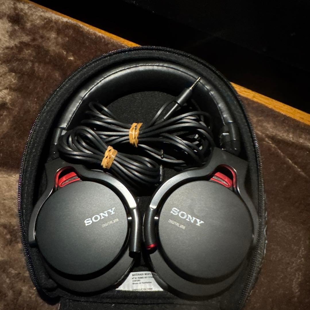 ヘッドホン MDR-1RNC