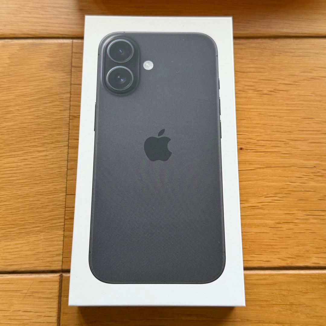 ヨドバシカメラ 2026年 夢のお年玉箱 SIMフリースマホ iPhone16