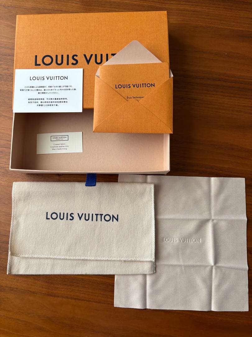 Louis Vuitton 手帳型 iPhoneケース モノグラム