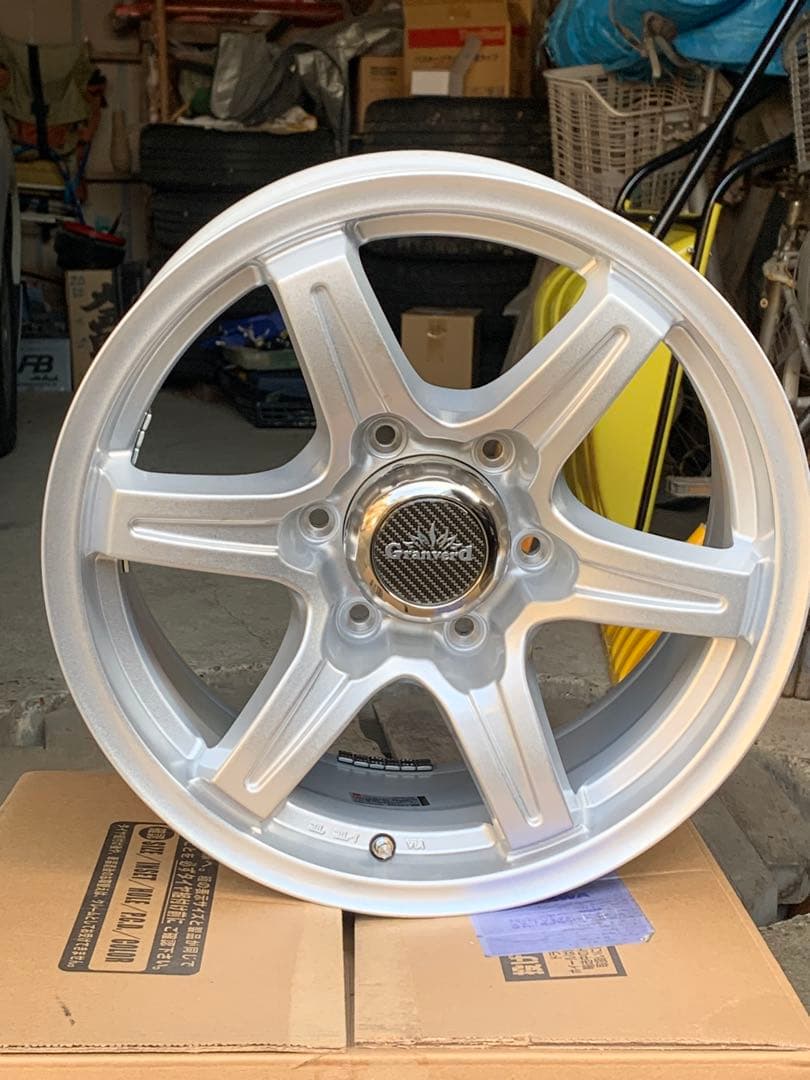 シ*ケ様 プラド、250、ハイラックス、１７／７．５Ｊ