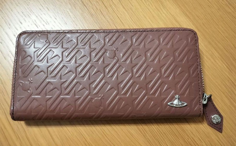 長財布　ヴィヴィアンウエストウッド