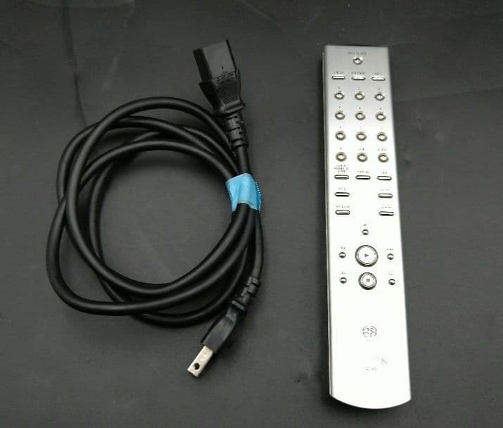 DENON DCD-1650AEデノンCD/SACDプレイヤーシルバーリモコン付