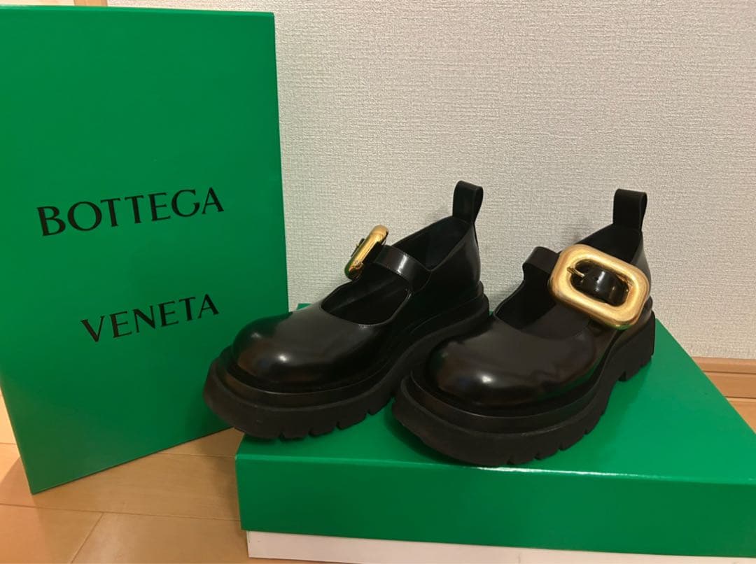 Bottega Veneta メアリージェーン