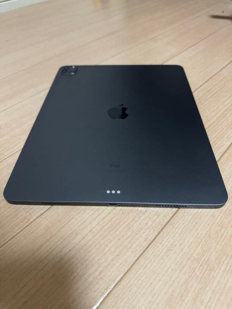 第5世代Apple iPad Pro 12.9インチ　256G スペースグレー
