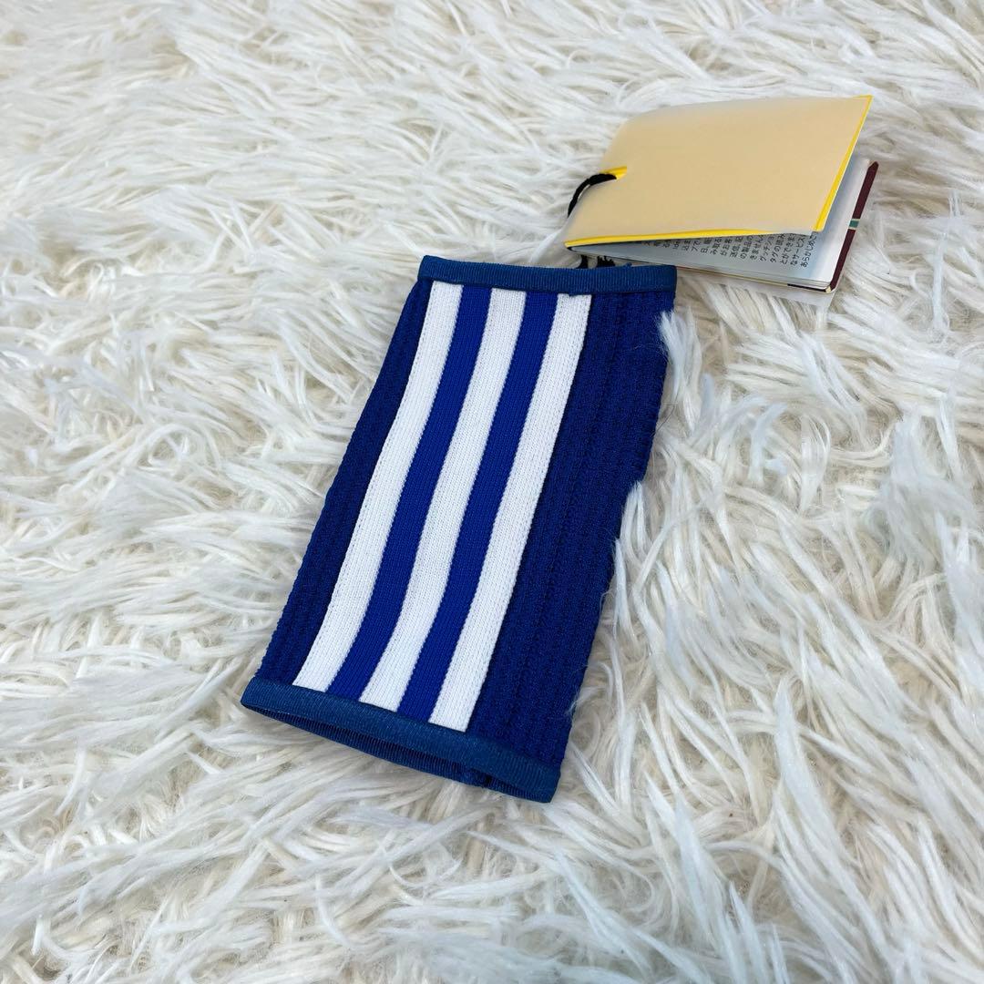 Nyaromea～(=^x^=) タグ付き　グッチ　アディダス　青