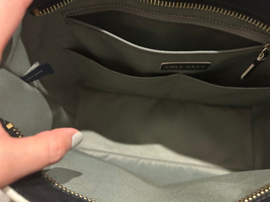 【超美品】コールハーン本革トートバッグ A4サイズ対応