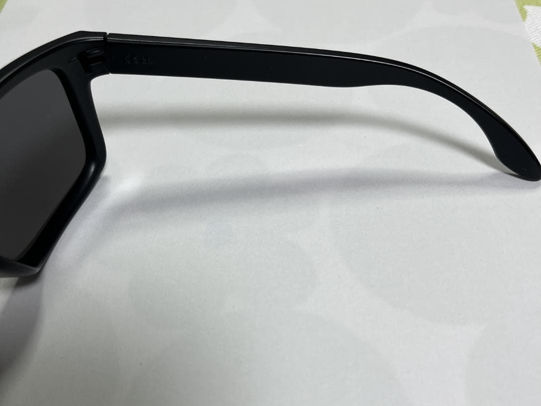 【値下げ】オークリー　ホルブルック　OAKLEY　HOLBROOK