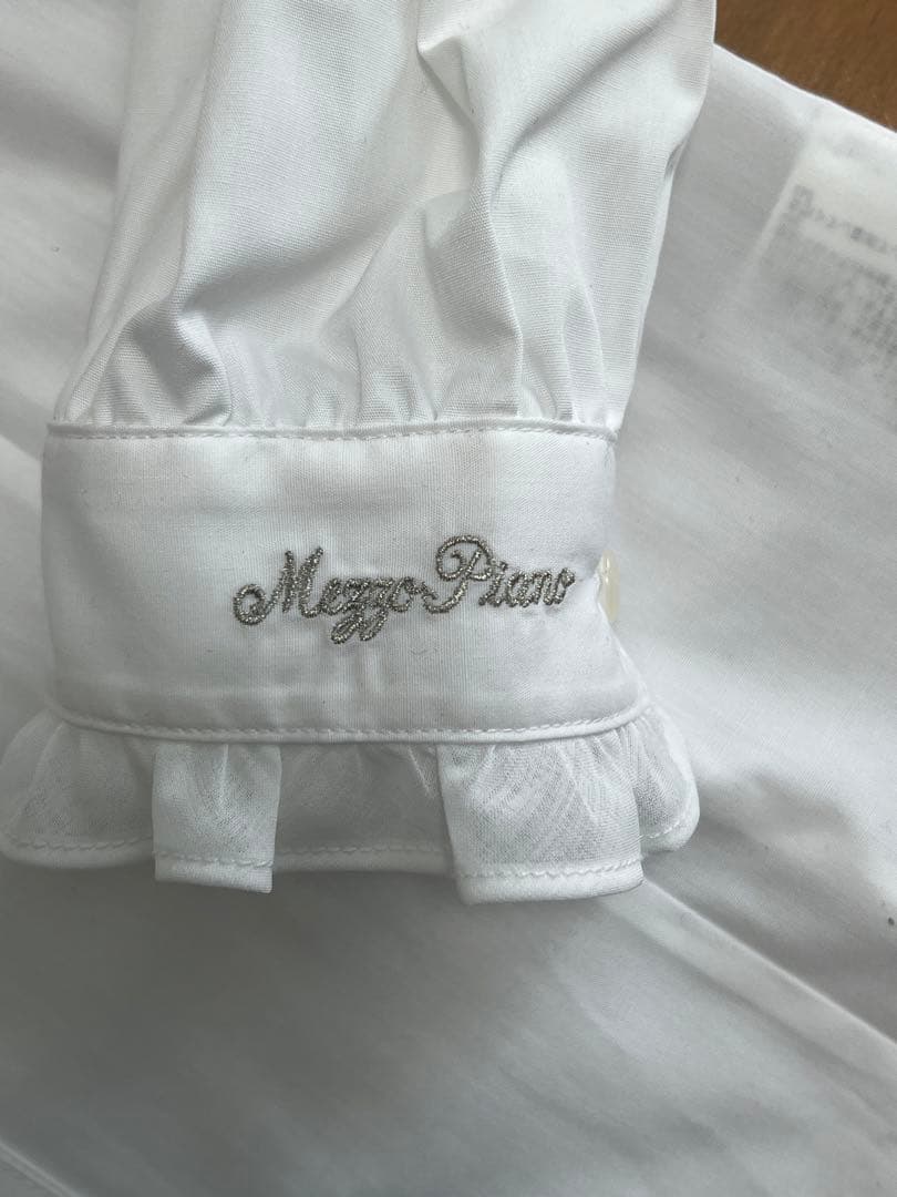 メゾピアノ　ジュニア　フォーマルスーツ　卒業式　発表会