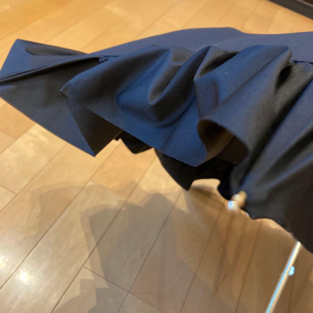 グレイシー　フリルたっぷり晴雨兼用日傘　ブラック