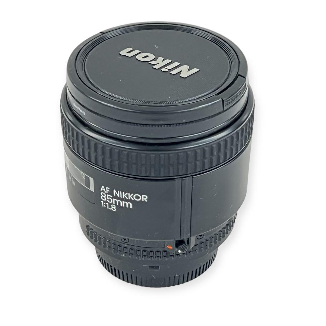 Nikon ニコン AF 85㎜ 1:1.8 レンズ