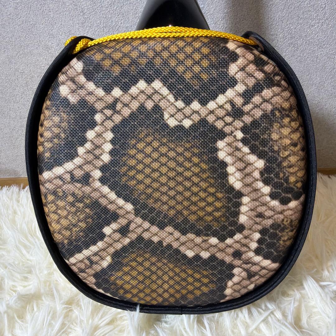 【極美品】沖縄三線　三線　人工皮　ケース付き　初心者　入門セット