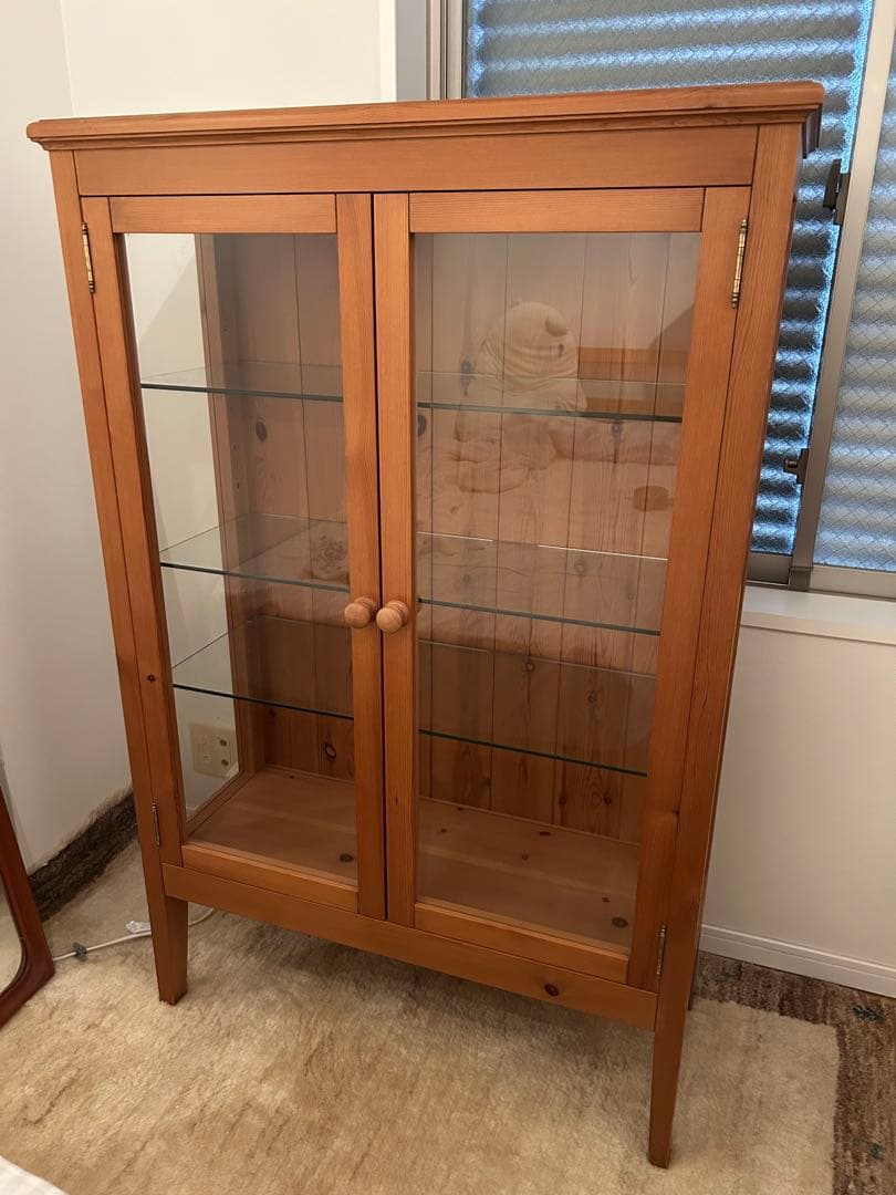 ペニーワイズ パイン材ガラス扉キャビネット