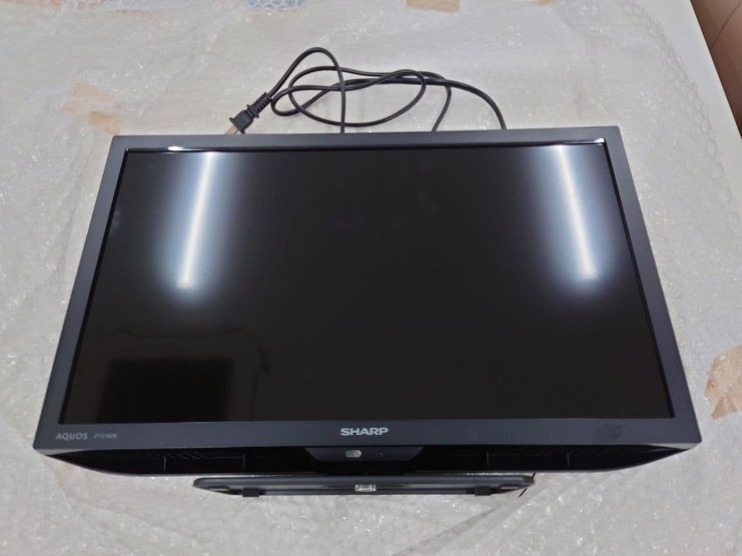 SHARP　AQUOS　液晶テレビ　2T-C19DE-B