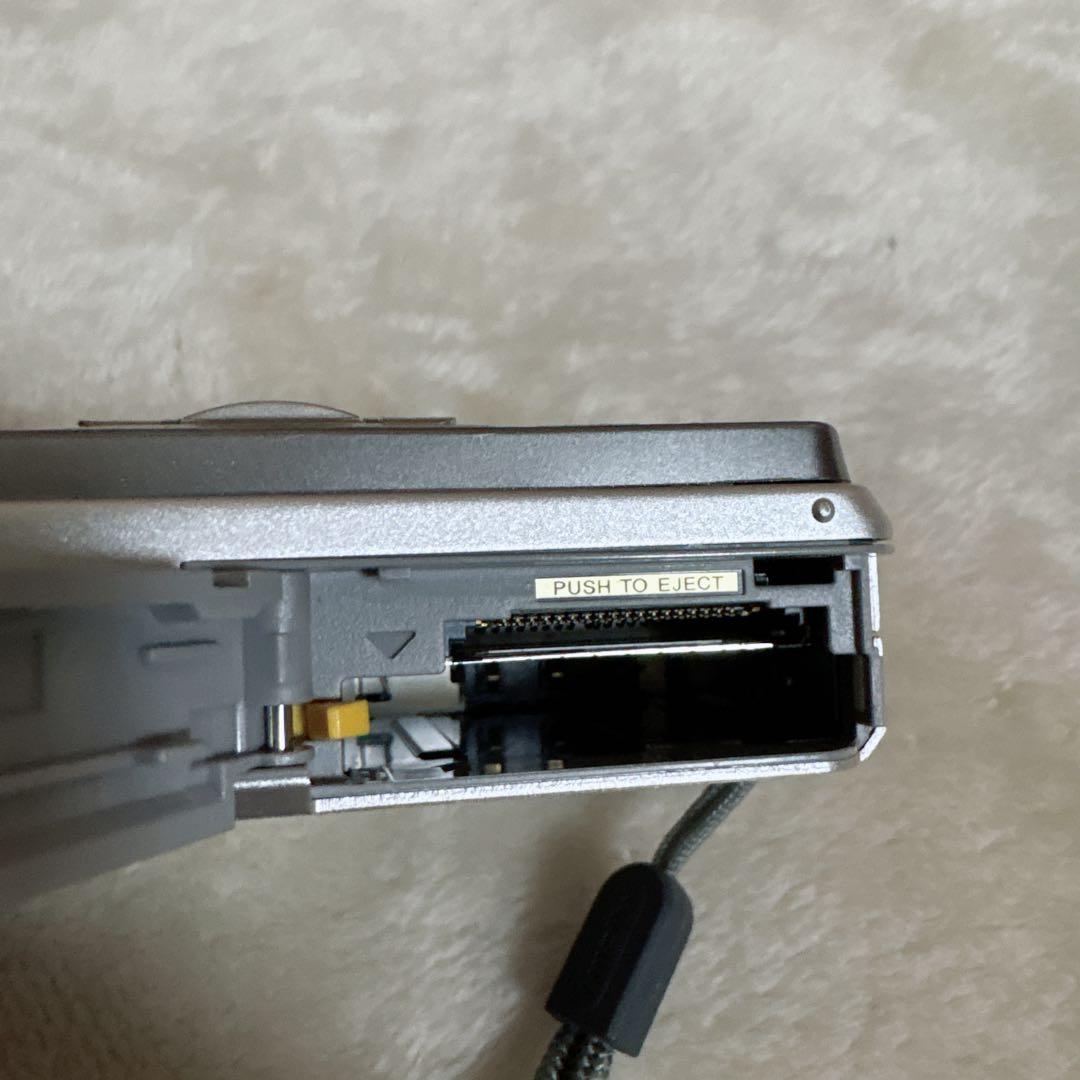 富士フィルム FUJIFILM FinePix V10 コンデジ