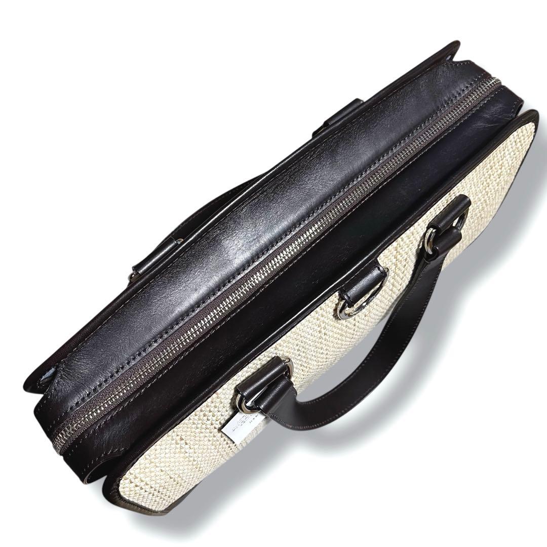 希少！❤️未使用品❤️BURBERRY バーバリー ハンドバッグ レザー ストロー