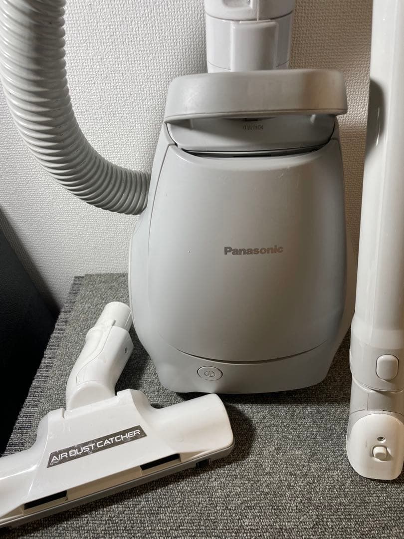 kamiya 様の専門　Panasonic 掃除機　本体　MC-PJ23A-H