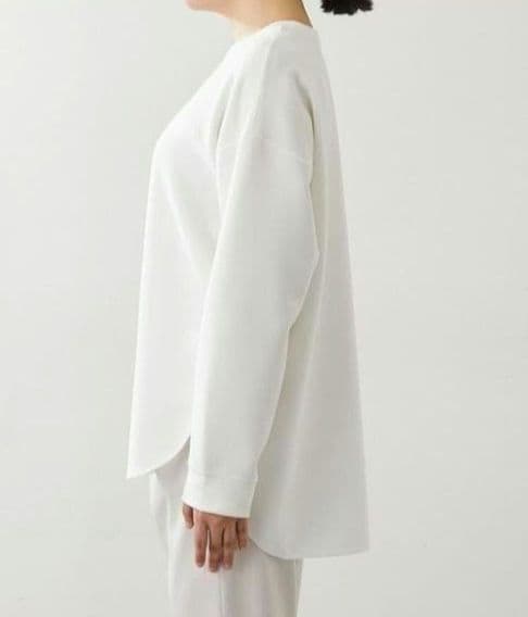 ウィムガゼット　Whim Gazette Vガゼットプルオーバー　フリーサイズ