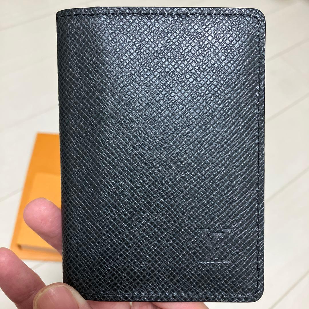 LOUIS VUITTON ブラック 名刺入れ　タイガ