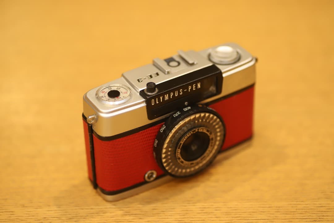 オリンパス Pen EE-3 f3.5 D.zuiko ハーフサイズ判