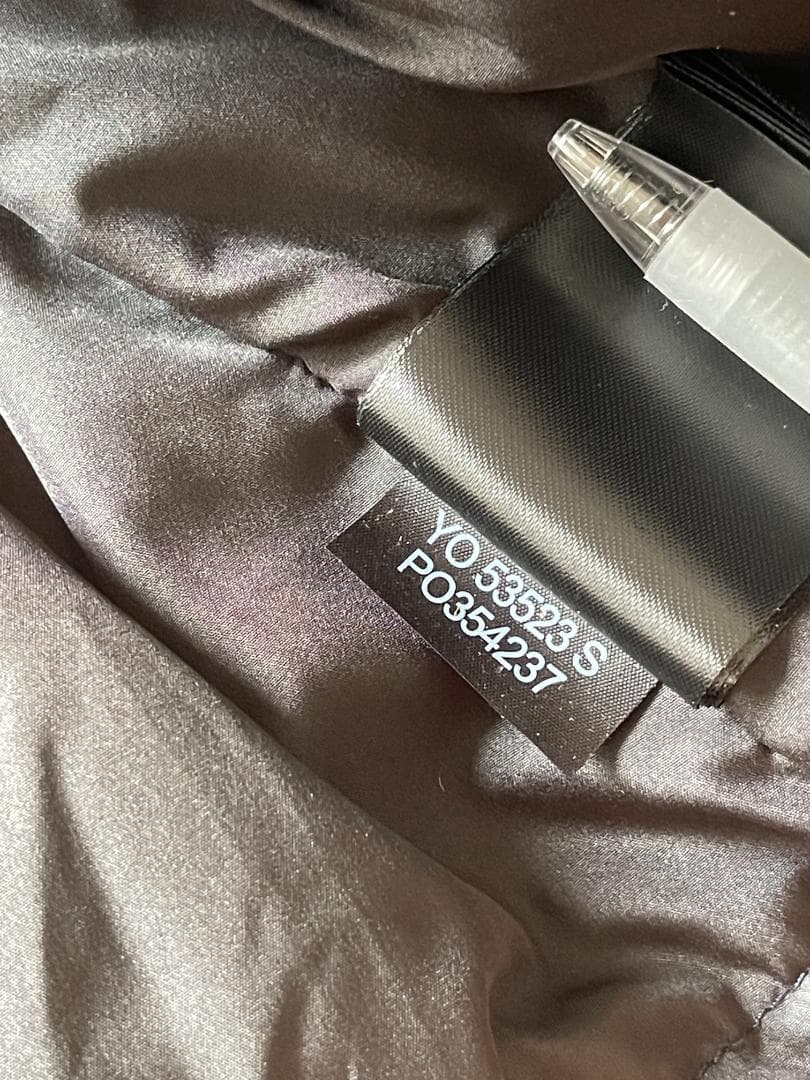 ［新品］Helly HansenヘリーハンセンActivePuffyジャケット黒