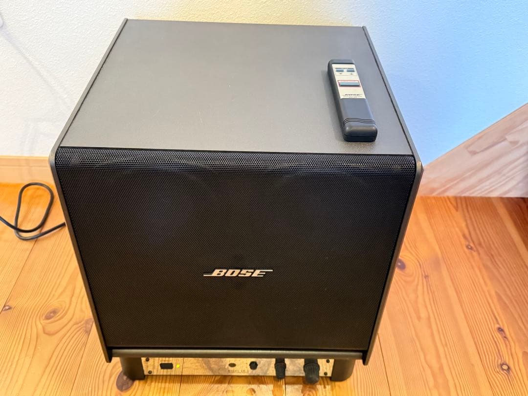 BOSE SW-4 ボーズ　サブウーファー　パワードウーファー