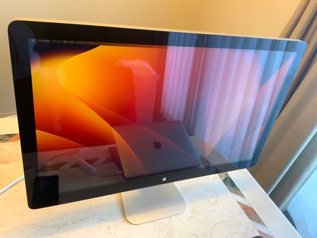 ディスプレイ・モニター本体 Apple Thunderbolt Display (27-inch)