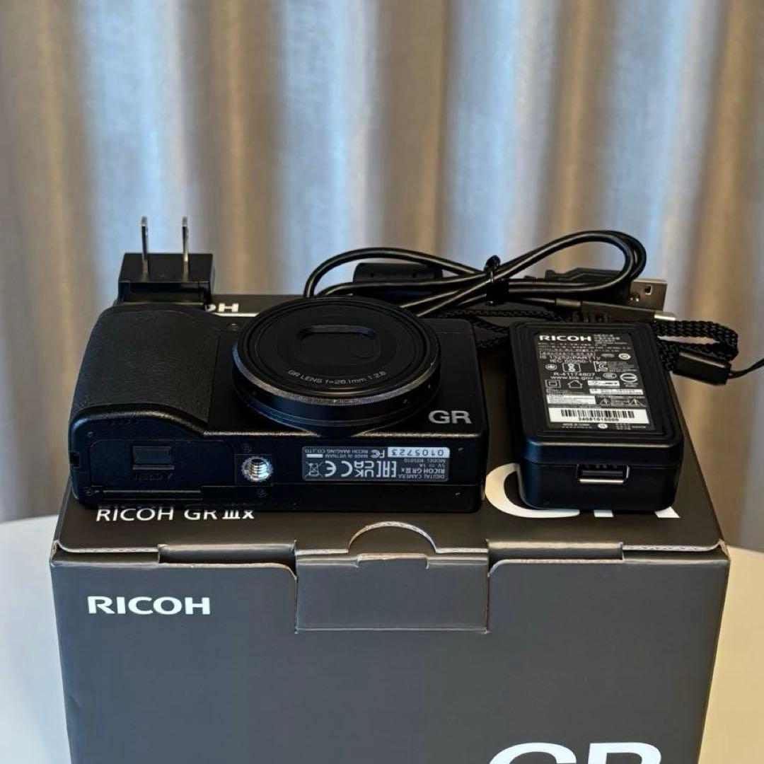 RICOH GR IIIx（GR3x） 【美品・保証書未記入・付属品完全未使用】