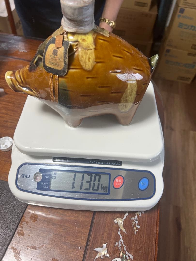 古酒　Suntory Old Whisky 干支ボトル　イノシシ