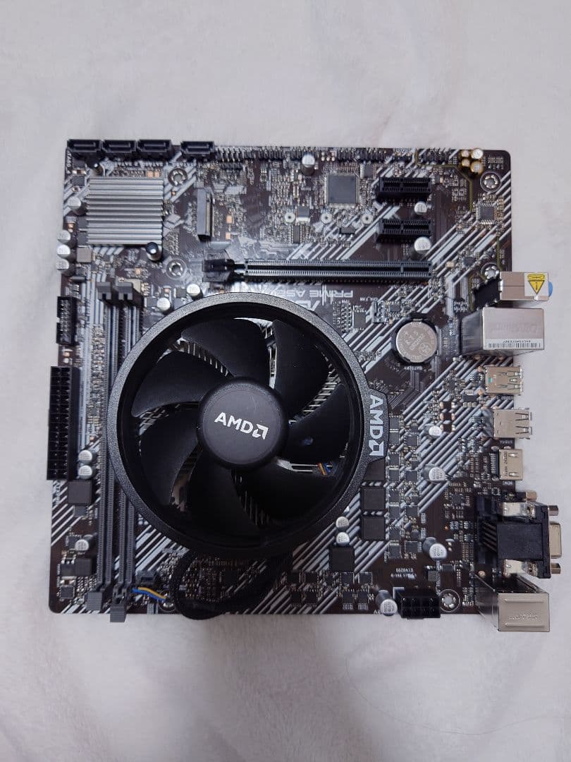 AMD Ryzen 5 3600とPRIME A520M-E マザーボードセット