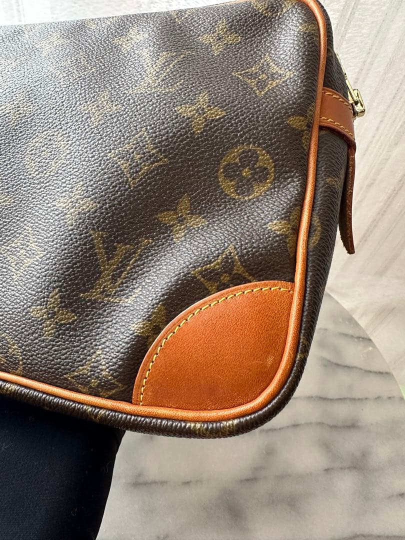 ルイヴィトン　コンピエーニュ28　セカンドバッグ　クラッチバッグ　モノグラム