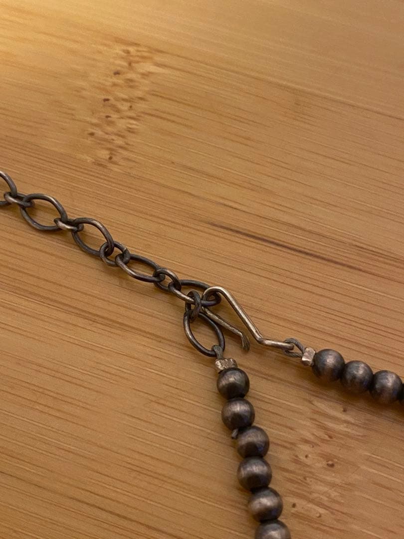 ナバホパールネックレス　りぼん　くすみあり