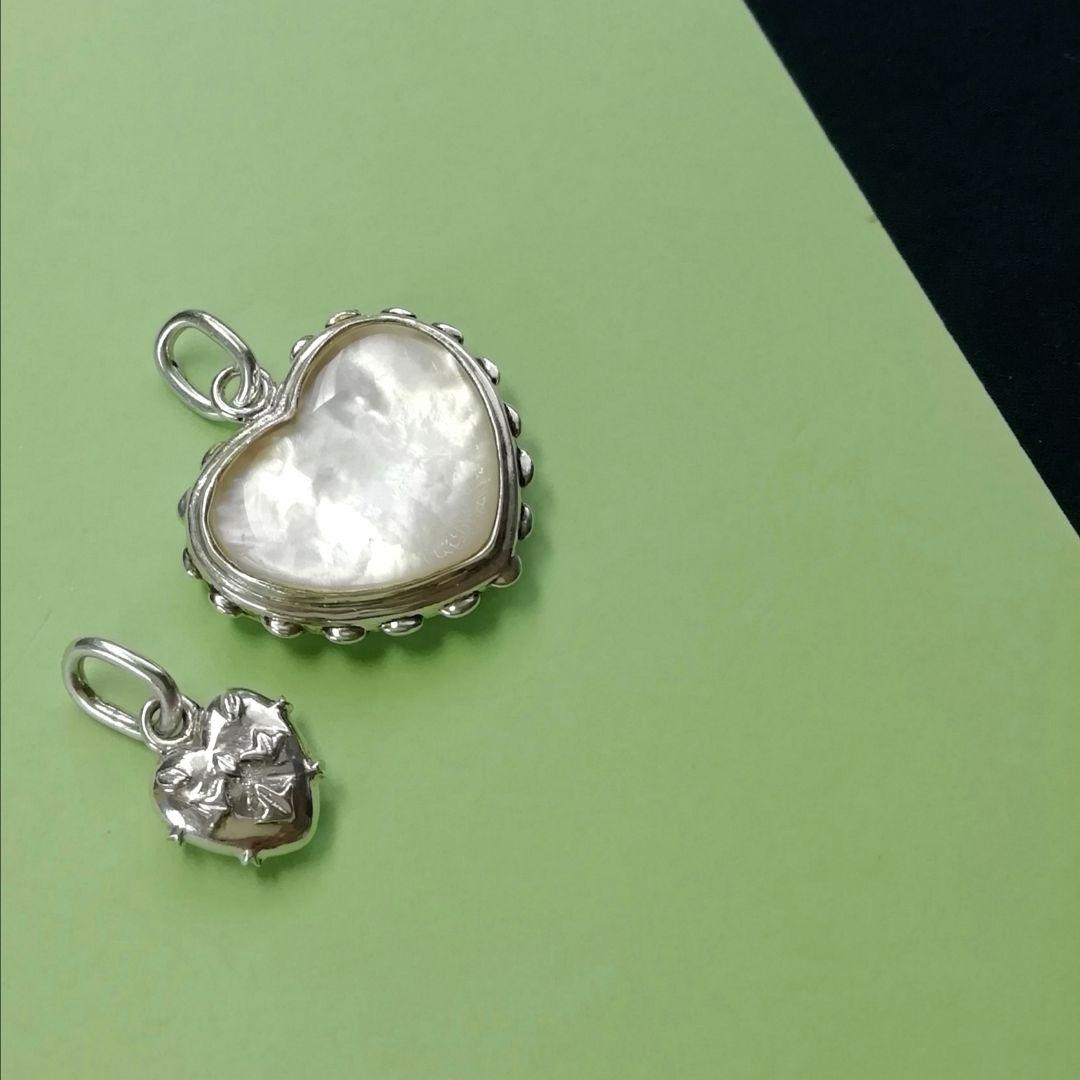 〚agete│アガット〛シルバー 白蝶貝│ハート形チャーム2個│ペンダントトップ