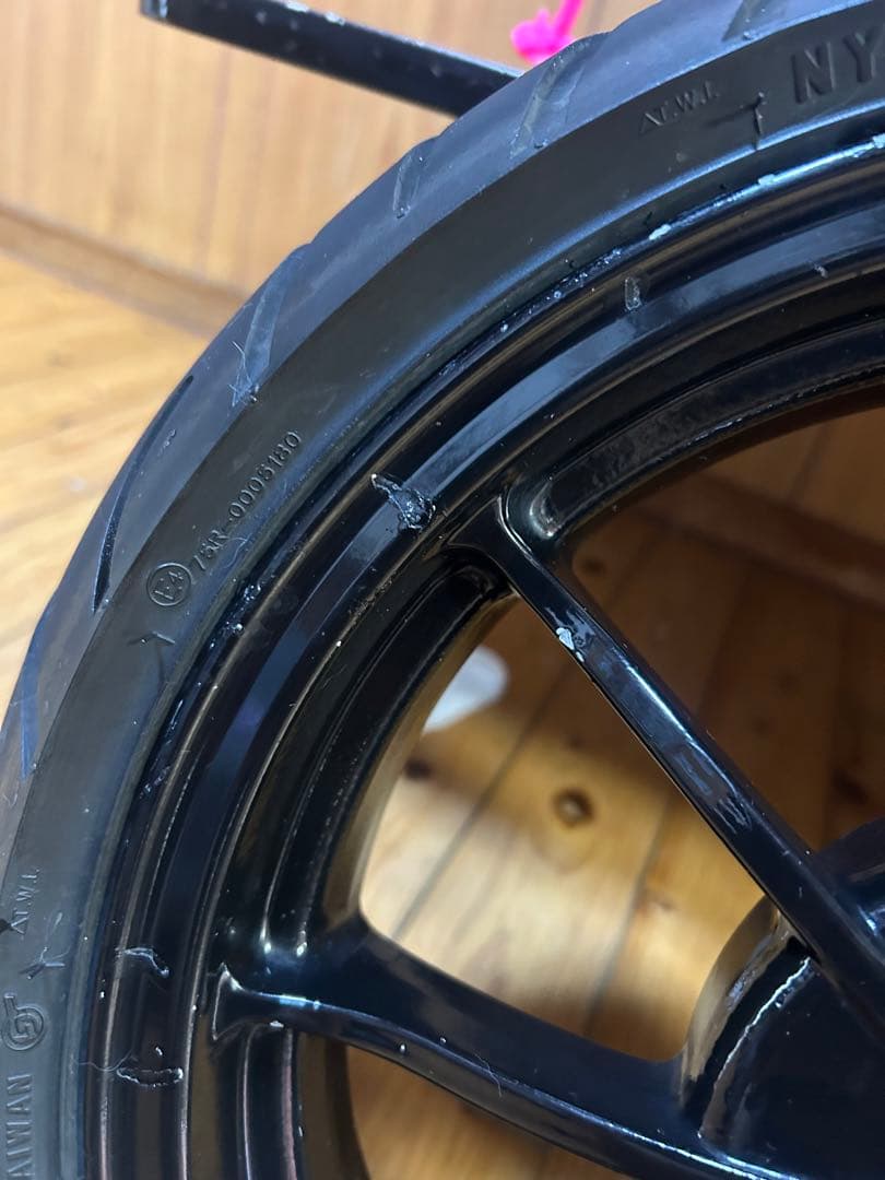 沖縄からＶ１２５Ｓ外し１２インチホイールキタコＲＰＭ廃番希少品