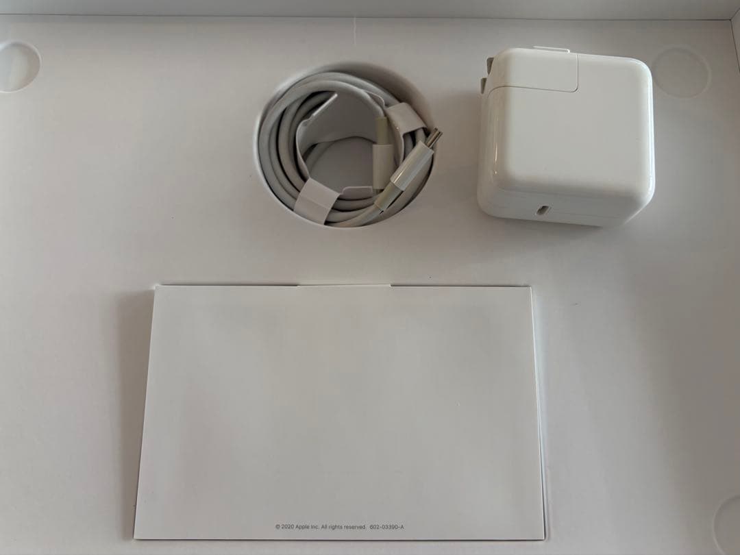 MacBookAir A2179（2020年モデル） 13インチ シルバー