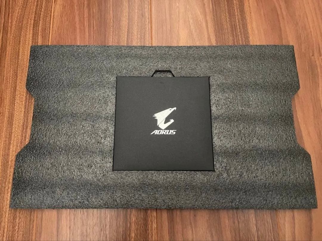 AORUS RTX 4060 Ti 8GB ELITE 動作確認済 美品