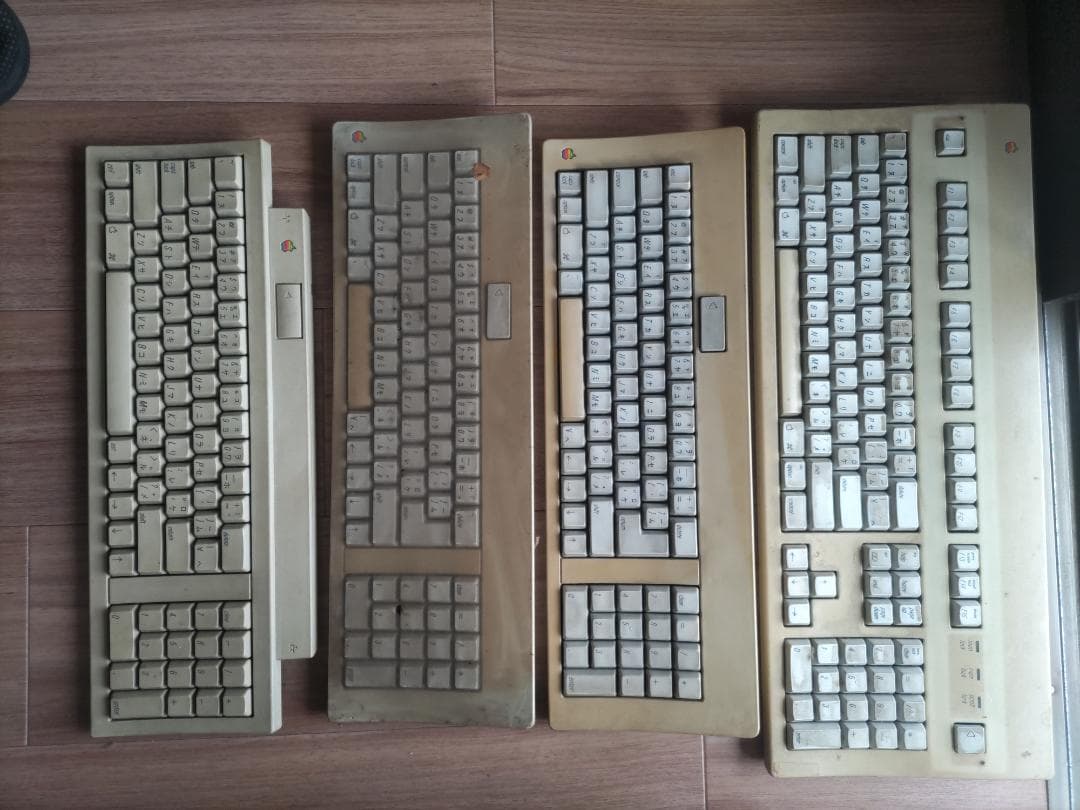 Apple ADB キーボード 4個セット