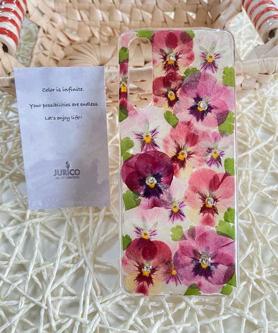 フルオーダーメイドのハンドメイド押し花スマホケース　全機種対応