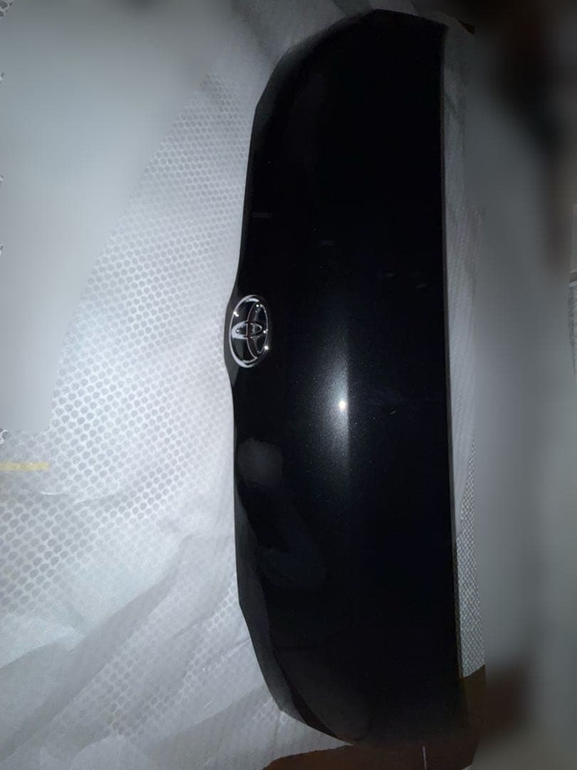 トヨタ ハイエース純正ボンネット