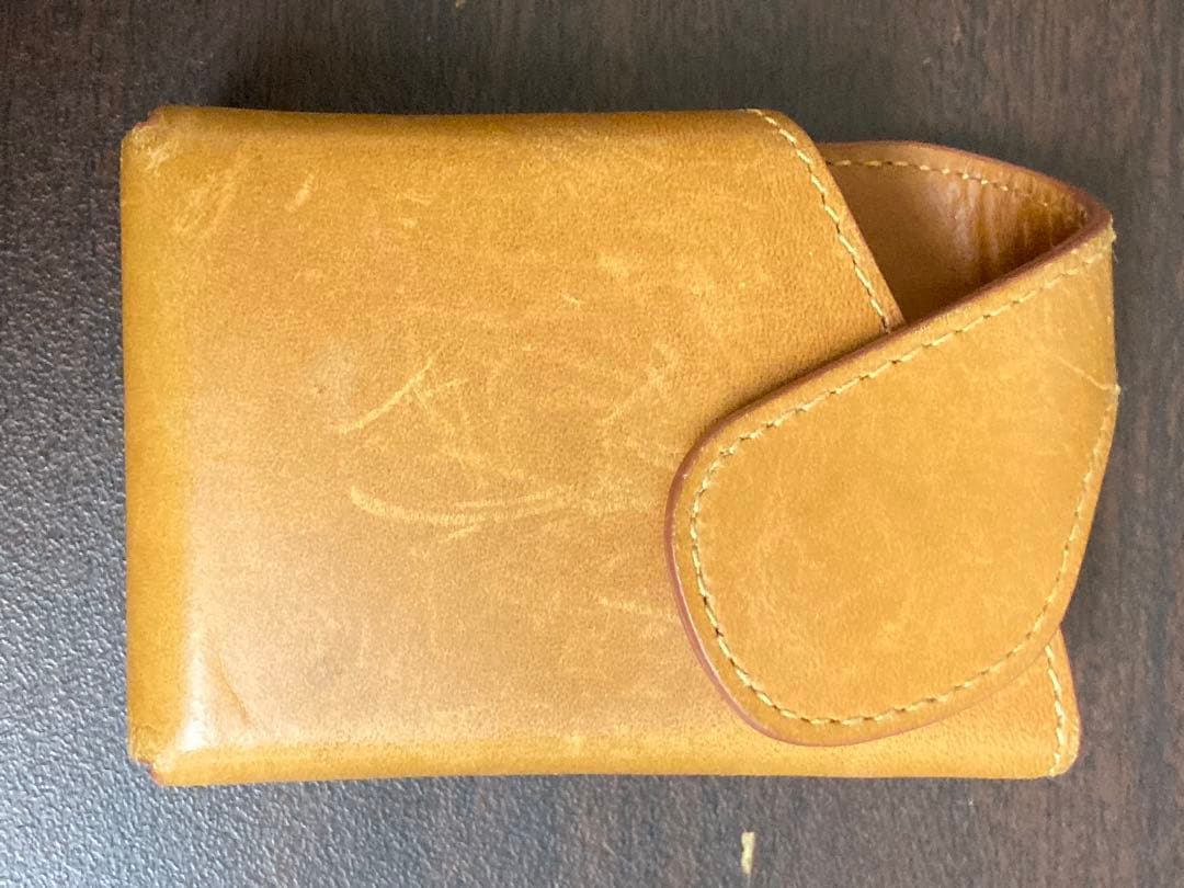 CASIO EXILIM EX-Z750 コンパクトデジタルカメラ　コンデジ