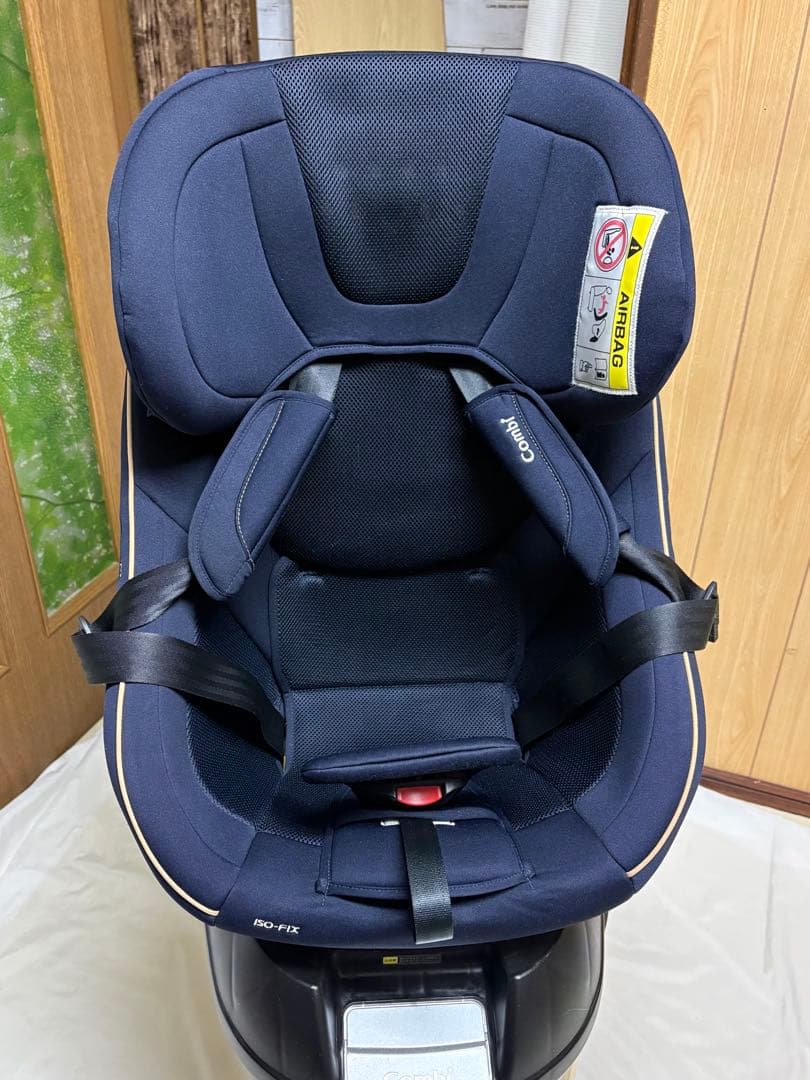 コンビ クルムーヴスマート ISOFIX エッグショック JG チャイルドシート